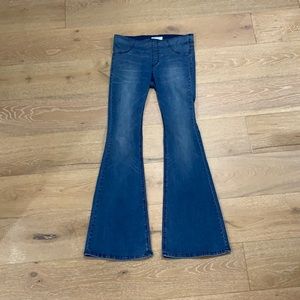 Free People Mid Rise Flares. Size 29. Worn once!
